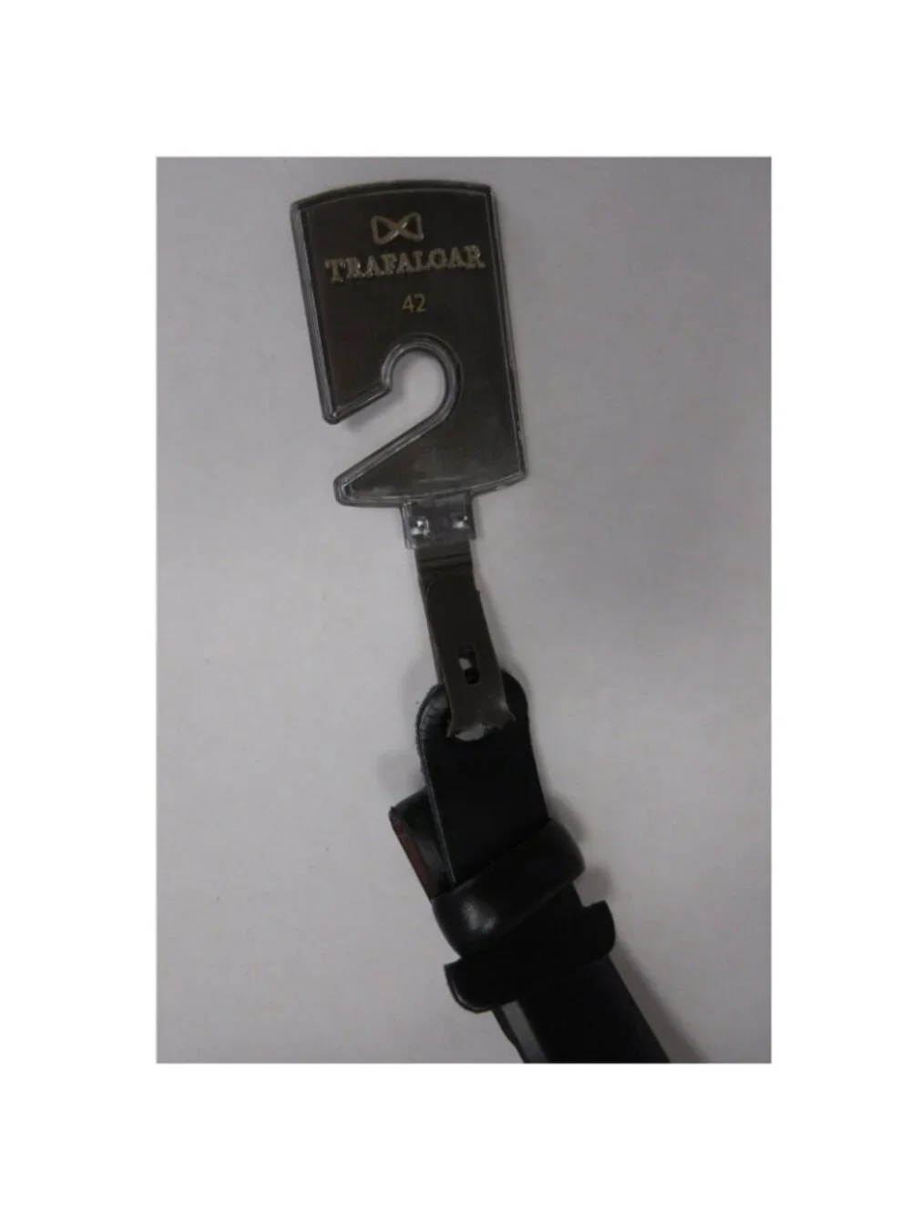 Trafalgar Belt 42 Full Grain Leather Dress Minimalist Classic NEW